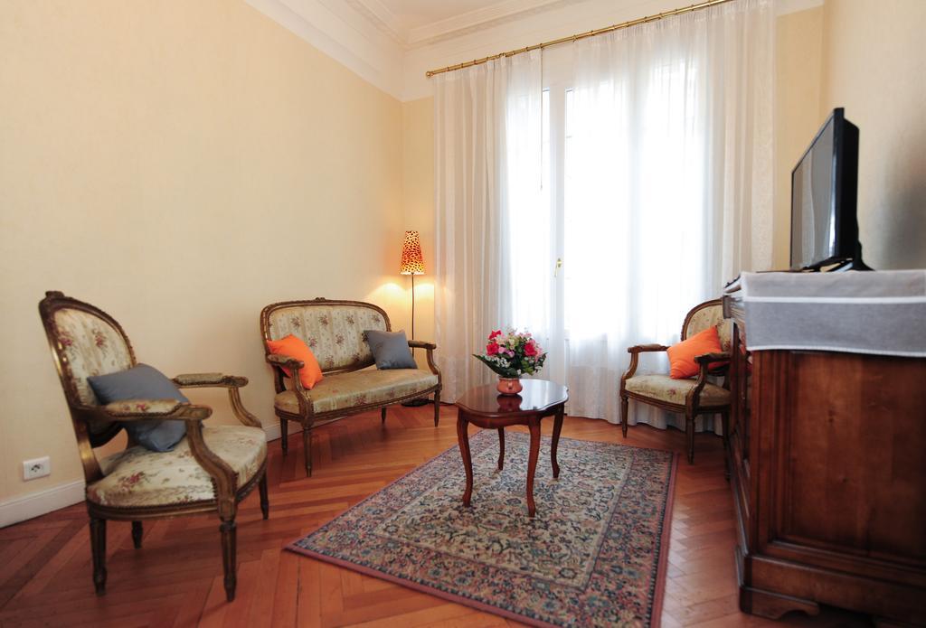 Appartement Minuetto Five Stars Holiday House Nice Bagian luar foto