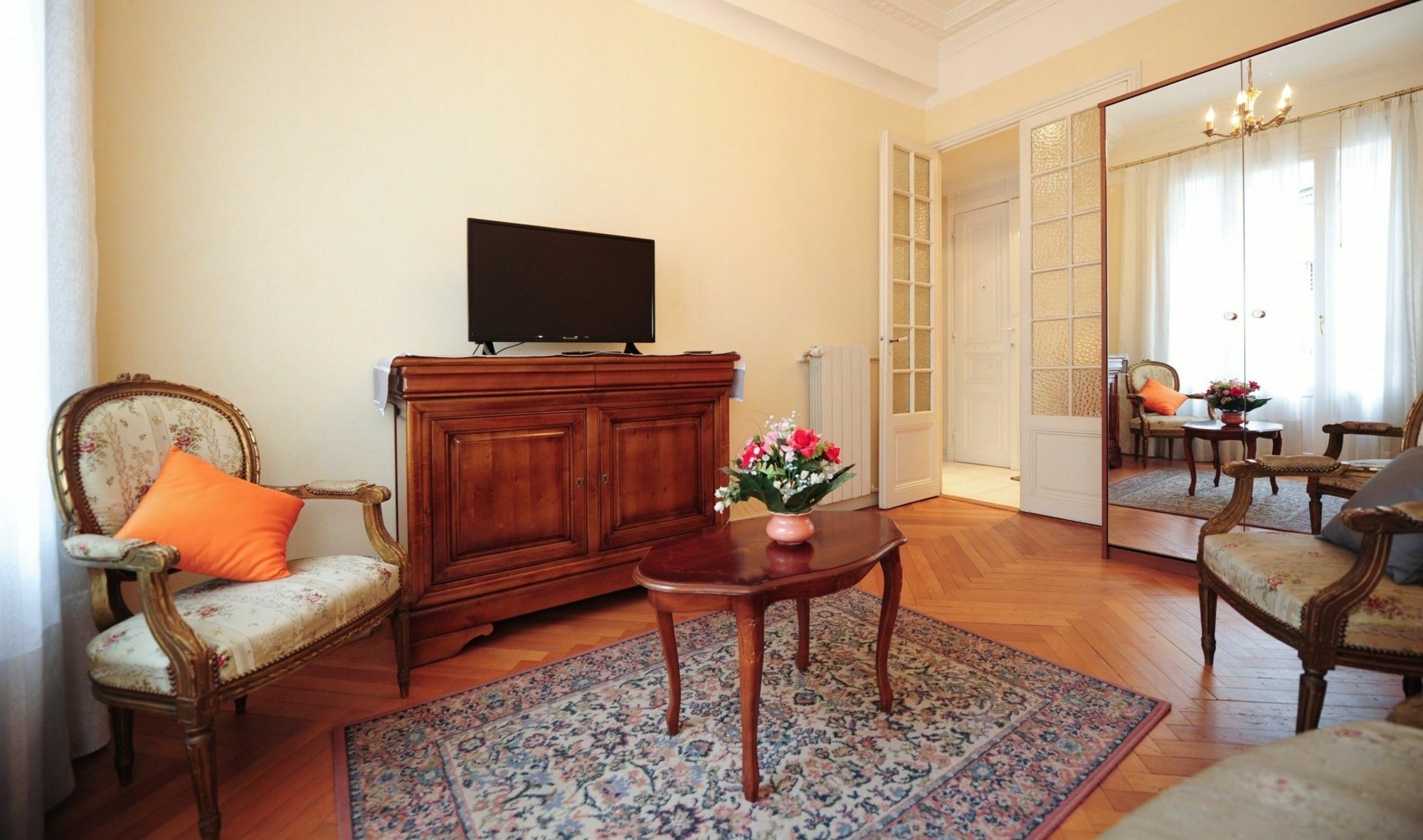 Appartement Minuetto Five Stars Holiday House Nice Bagian luar foto