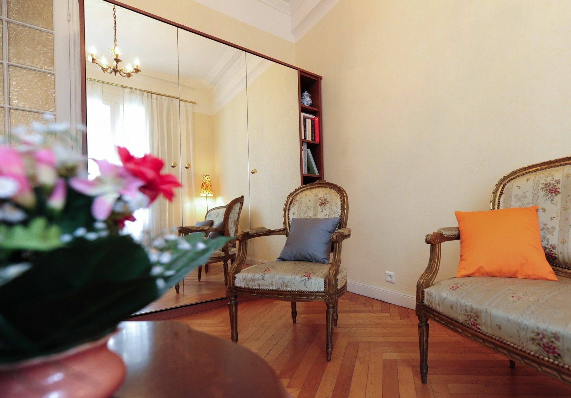 Appartement Minuetto Five Stars Holiday House Nice Bagian luar foto